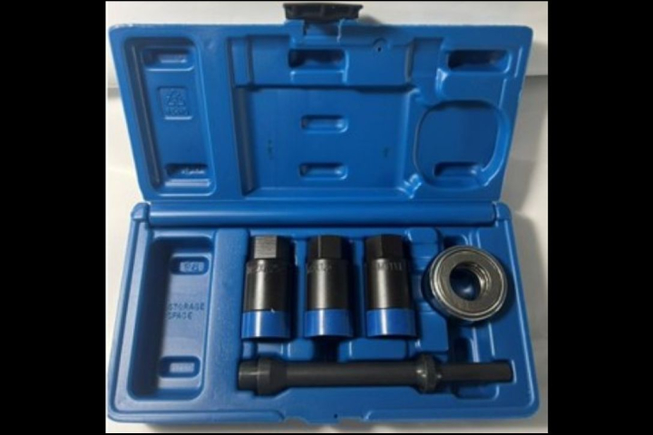 Wheel Stud Removal & Install Tool Kit