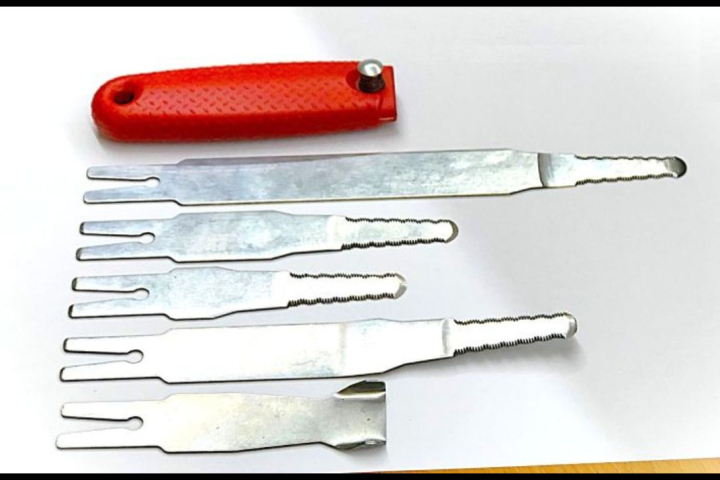 Windshield Removal Tool Kit
